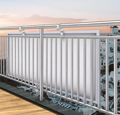 Sistema di montaggio del pannello solare regolabile per balcone Kit di supporti solari per uso domestico